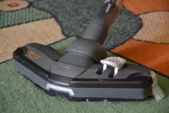 Removing carpet stains